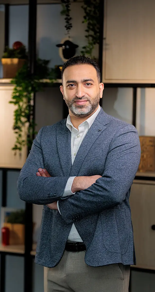 Dr. Ahmed Elwahidi, Consultant General, Bariatric and Advanced Laparoscopic Surgeon